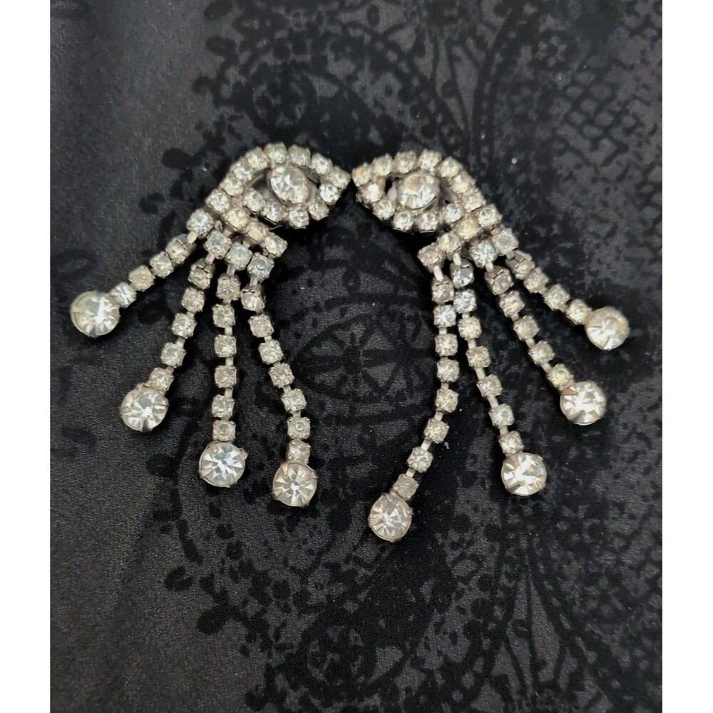 Vintage Rhinestone Earrings Silver Tone Clip Ons Elegant Clear Rhinestones